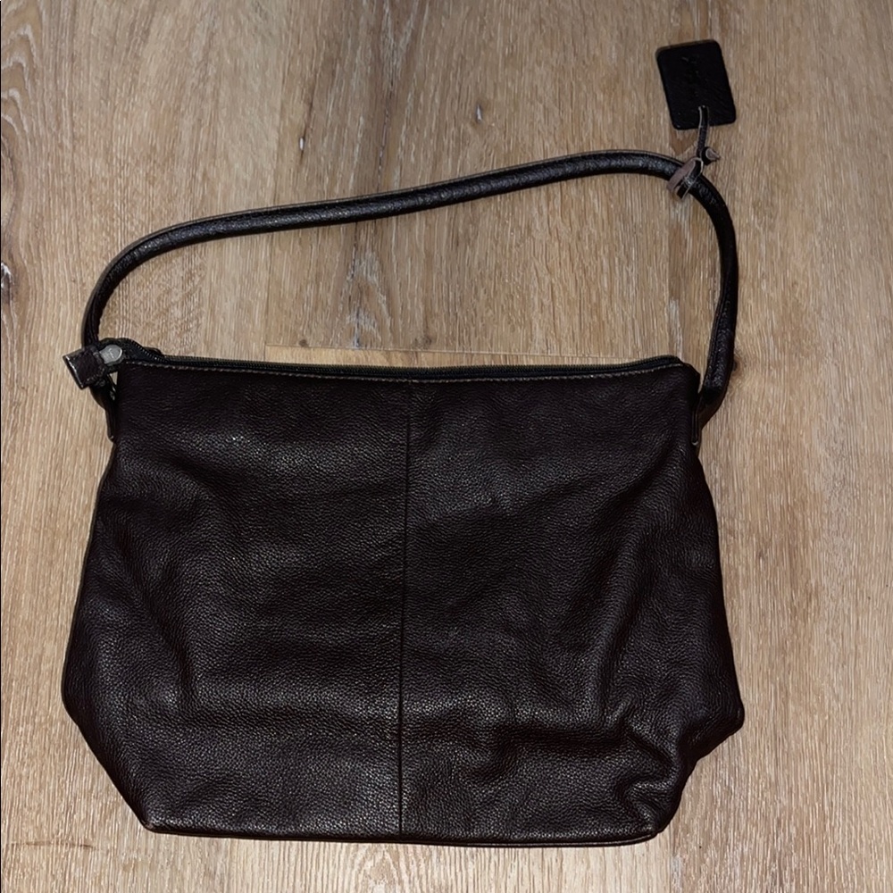 Black Leather Shoulder Bag with Classic Hobo Shape